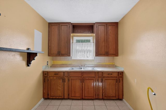2006 S Ewing Avenue, Dallas, TX 75216