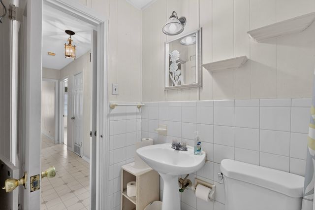 2006 S Ewing Avenue, Dallas, TX 75216