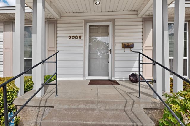 2006 S Ewing Avenue, Dallas, TX 75216