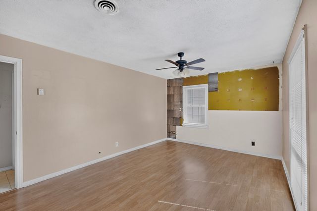 2006 S Ewing Avenue, Dallas, TX 75216