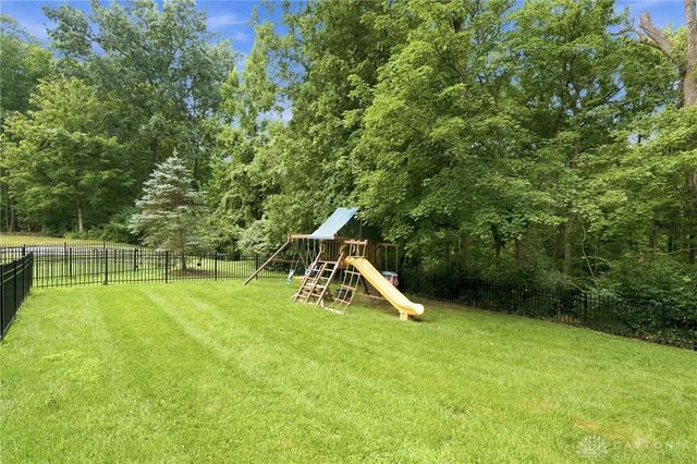 866 Miami Ridge Drive, Miami Twp, OH 45140