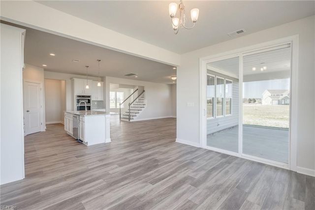 717 Beaver Dam RD, Chesapeake, VA 23322