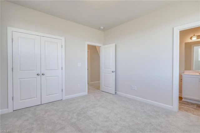 717 Beaver Dam RD, Chesapeake, VA 23322