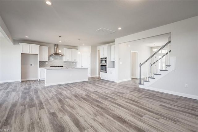 717 Beaver Dam RD, Chesapeake, VA 23322