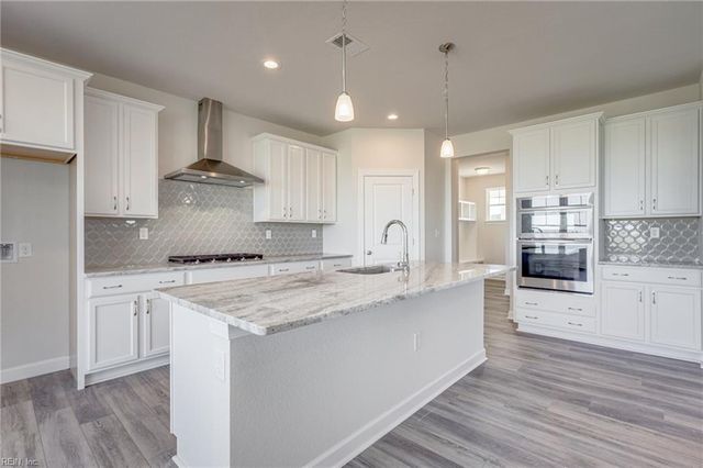 717 Beaver Dam RD, Chesapeake, VA 23322