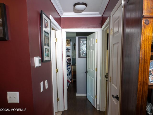 2 Missouri Court, Matawan, NJ 07747