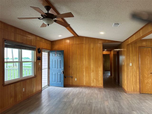 7910 County Road 392, Princeton, TX 75407