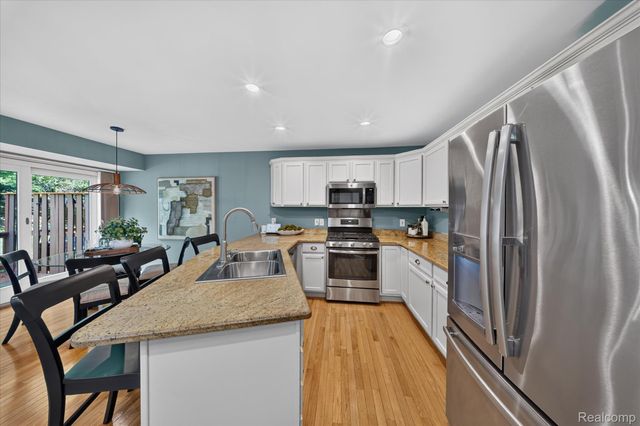 50420 Beechwood Court 39, Plymouth Charter Township, MI 48170