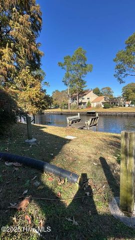 52 Quarterdeck Townes, New Bern, NC 28562