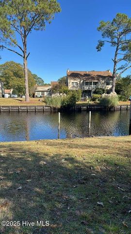 52 Quarterdeck Townes, New Bern, NC 28562