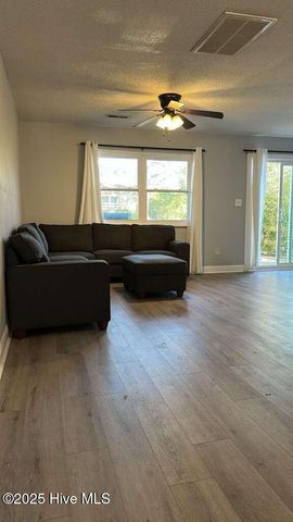 52 Quarterdeck Townes, New Bern, NC 28562