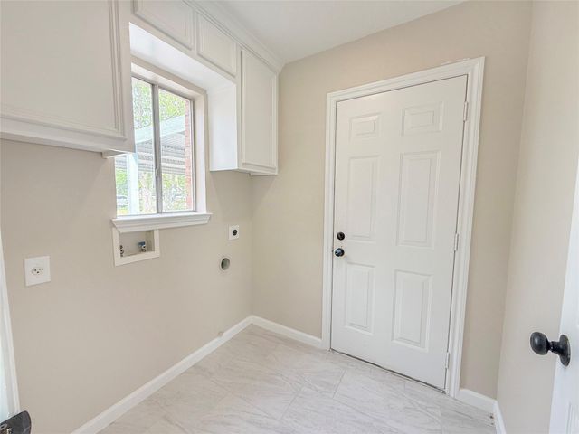 423 Baywood Street, La Porte, TX 77571