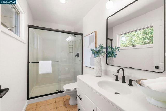 2050 Blackwood Dr, Walnut Creek, CA 94596