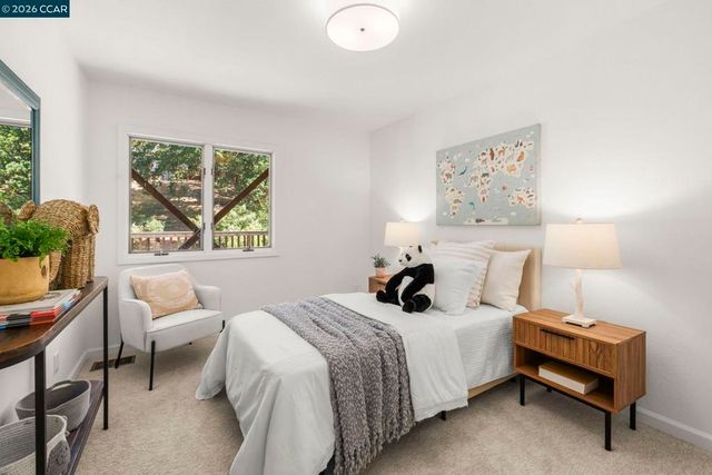 2050 Blackwood Dr, Walnut Creek, CA 94596