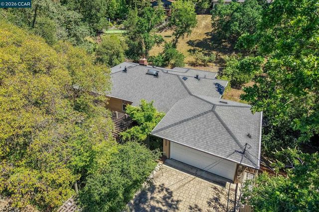 2050 Blackwood Dr, Walnut Creek, CA 94596