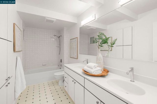 2050 Blackwood Dr, Walnut Creek, CA 94596