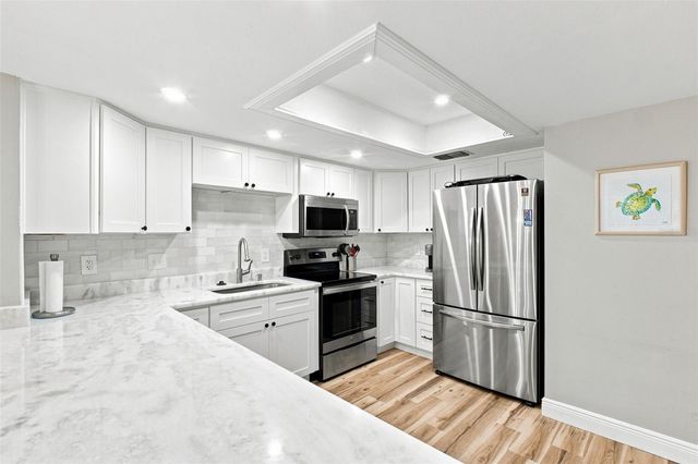 1400 TARPON WOODS BOULEVARD E6, Palm Harbor, FL 34685