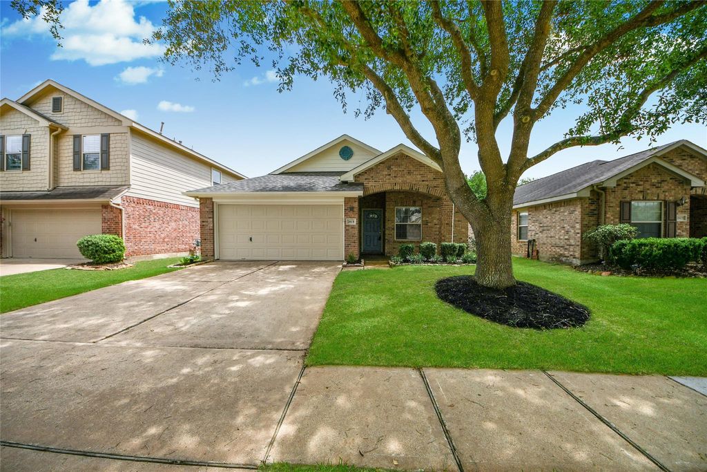 26131 Travis Brook Drive, Richmond, TX 77406