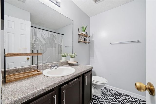 166 Odyssey Turn, Conyers, GA 30012