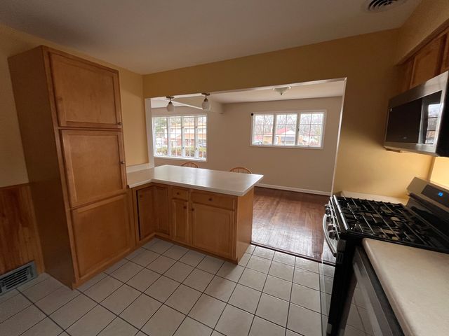 21406 S Jean Avenue, Matteson, IL 60443