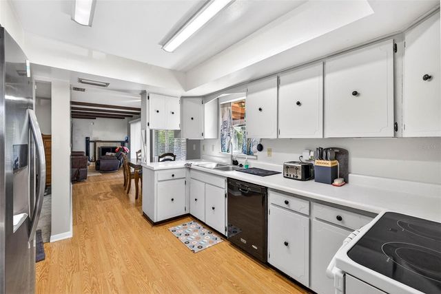 619 LIMONA ROAD, Brandon, FL 33510