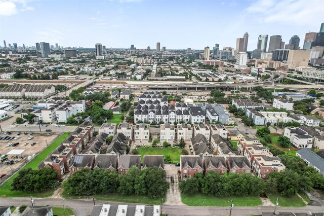 2384 Bastrop Street, Houston, TX 77004