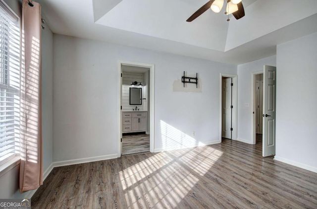 21 Oak Grove Ln NW, Adairsville, GA 30103