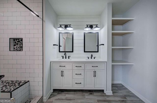 21 Oak Grove Ln NW, Adairsville, GA 30103