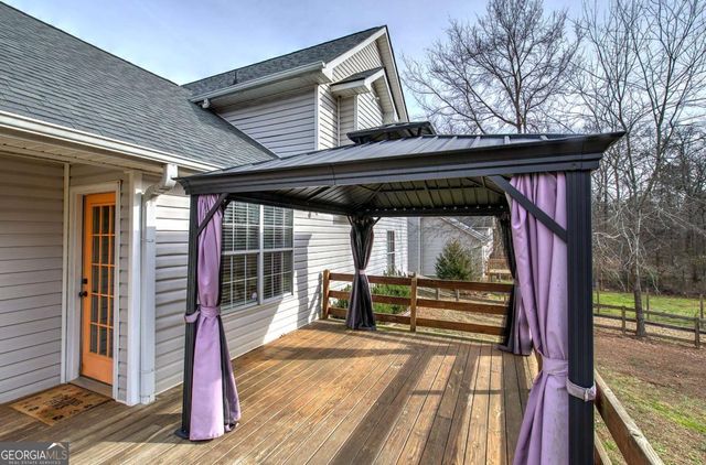 21 Oak Grove Ln NW, Adairsville, GA 30103