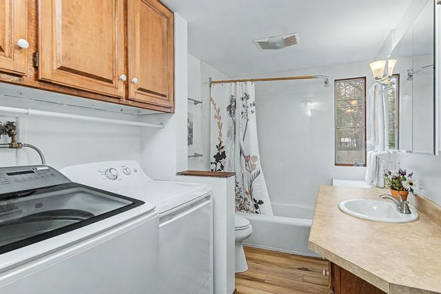 6 Clover Street, South Burlington, VT 05403
