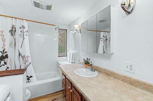6 Clover Street, South Burlington, VT 05403