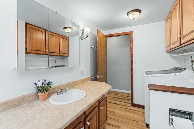 6 Clover Street, South Burlington, VT 05403