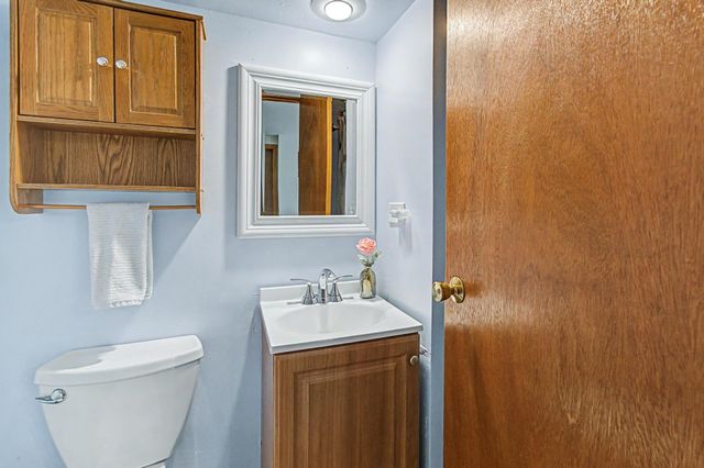 6 Clover Street, South Burlington, VT 05403