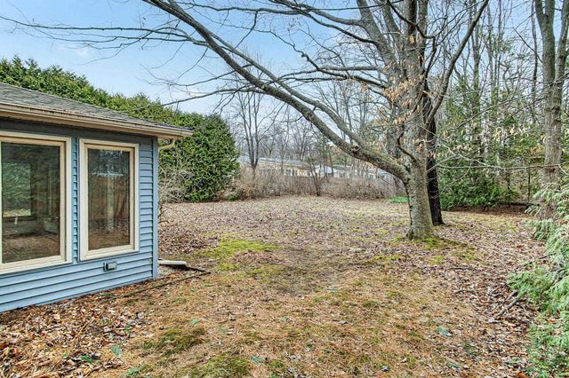 6 Clover Street, South Burlington, VT 05403
