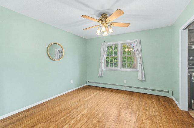 6 Clover Street, South Burlington, VT 05403