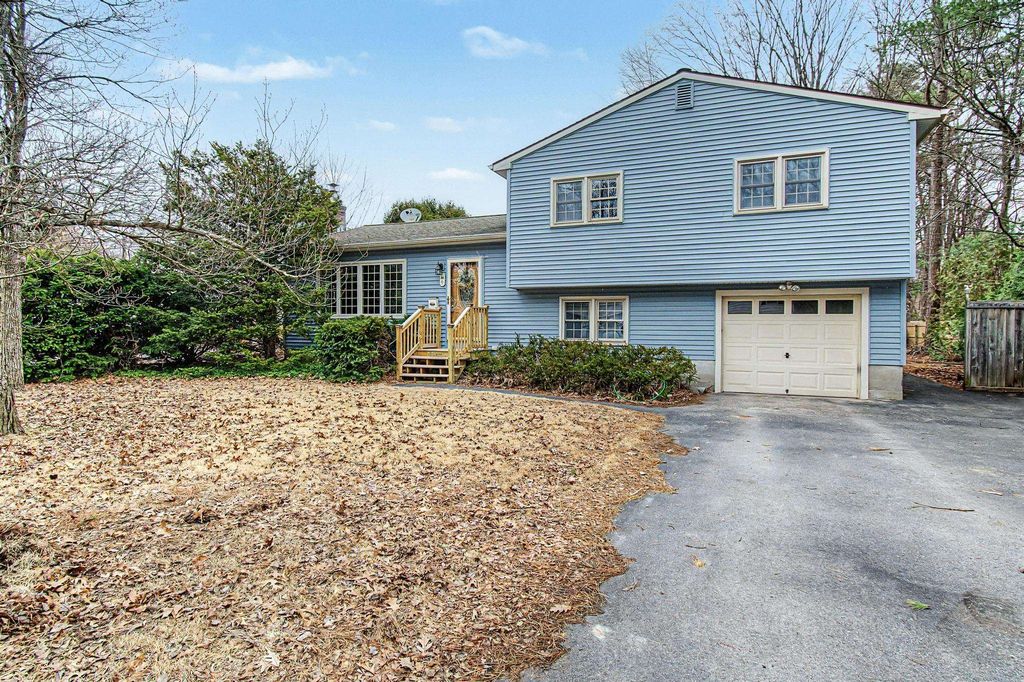 6 Clover Street, South Burlington, VT 05403