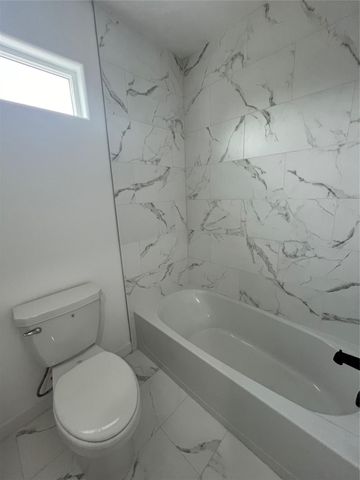 8603 Wileyvale Road B, Houston, TX 77016