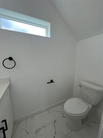 8603 Wileyvale Road B, Houston, TX 77016