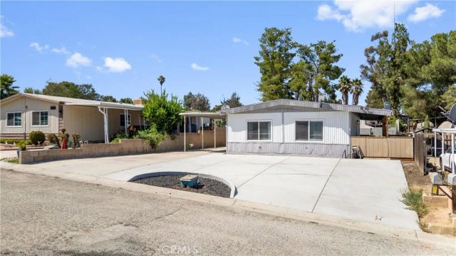 17086 Esperanza Drive, Perris, CA 92570