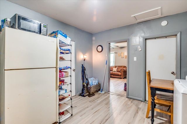 1710 Loomis, Winfield, KS 67156