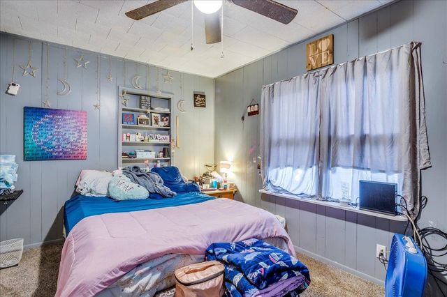 1710 Loomis, Winfield, KS 67156