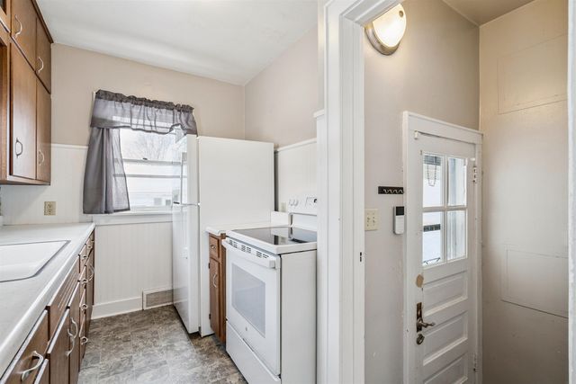 817 Grandview Avenue, Waterloo, IA 50703