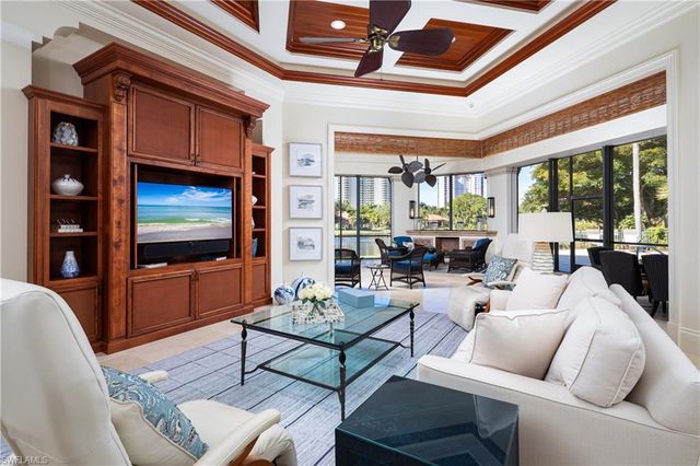 23821 Tuscany CT, Estero, FL 34134