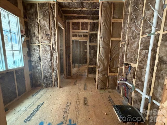 4127 Commonwealth Avenue, Charlotte, NC 28205