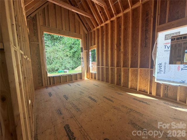 4127 Commonwealth Avenue, Charlotte, NC 28205