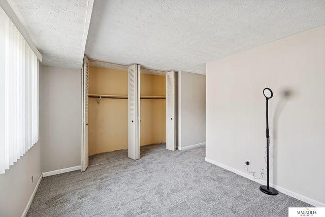 2615 Piccadilly Court, Lincoln, NE 68512