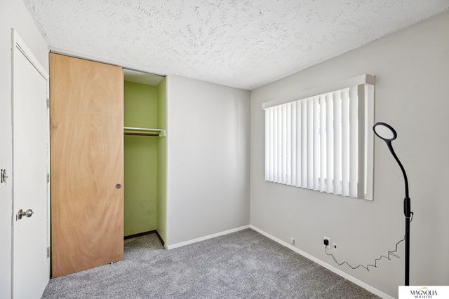 2615 Piccadilly Court, Lincoln, NE 68512