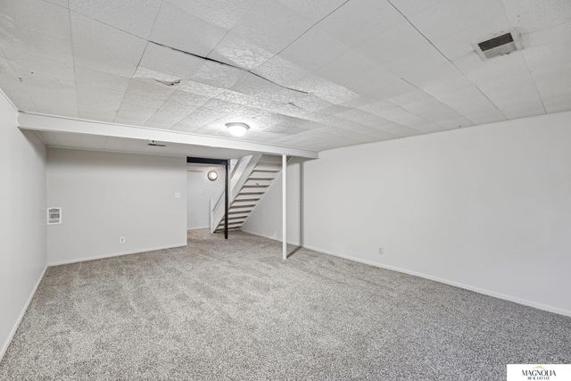 2615 Piccadilly Court, Lincoln, NE 68512