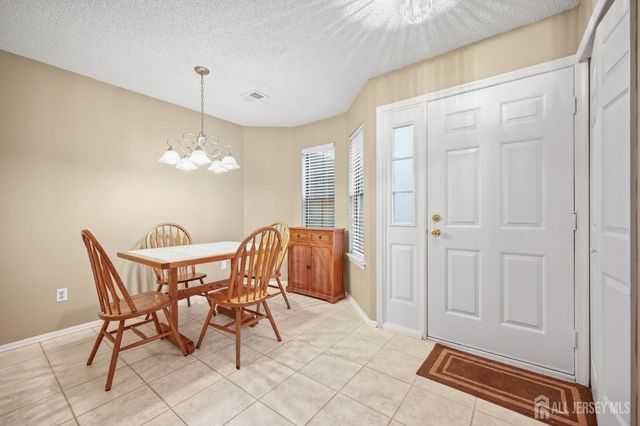 305 sunshine Court, Parlin, NJ 08859