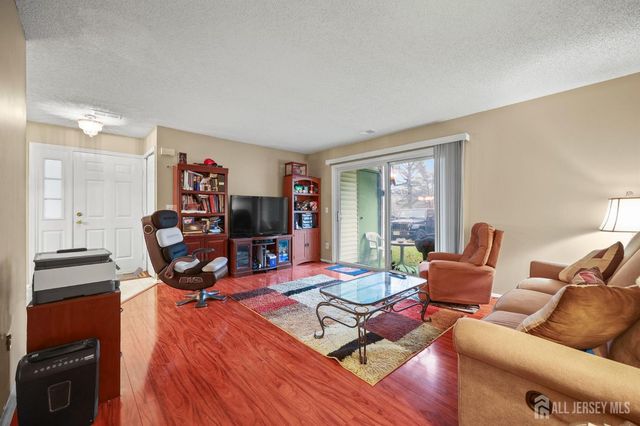 305 sunshine Court, Parlin, NJ 08859